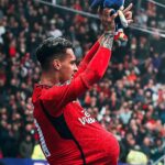 Antony Instagram - Amor pela minha família, pelo United e pelo futebol! ❤️❤️ @manchesterunited