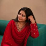 Anu Sithara Instagram - MUAH @pinkyvisal