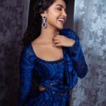 Anupama Parameswaran Instagram – An ocean is everything I want to be. 🌊

Outfit: @labelpsb  x  @brandwave_pr
Jewellery : @anyas_2020
Styling: @sandhya_sabbavarapu
Styling team: 
@sunandini_vijjagiri
@prekshadhakad_
Makeup: @anupamaparameswaran96 
Hair : @koli_sarika7313
Photography: @adrin_sequeira
Managed by: @benchmarktalents