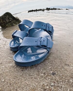 Apinya Sakuljaroensuk Instagram - 💙💦Every great journey starts with a single step.
@birkenstock_thailand
#BirkenstockThailand #BirkenstockEVA #ArizonaEVA