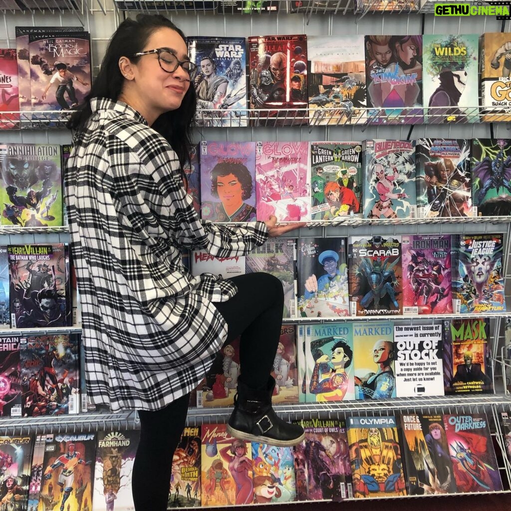 April Jeanette Mendez Instagram - Aaaand here I am fangirl-ing over my comic book debut with @aimeegarcia4realz ! I hope you all love GLOW as much as I clearly do. (Fun fact, I was asked to leave this store because apparently humping shelves is frowned upon.)