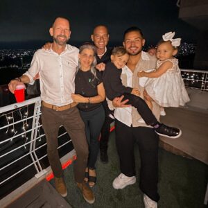Arán de las Casas Instagram - FELIZ AÑOOOOOO 😍🫶🏼❤️ 2024 ES TU AÑOOOO , DECRETADO 👊🏼🦾🔥