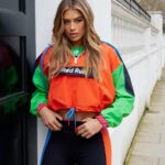 Arabella Chi Instagram - Fit check ✔️ Brightening up the weekend with the new neon safari collection from @redrun_activewear 💕 #whenfashionworksout #redrun #streetwear #activewear #SS24 ad