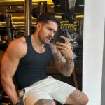 Arcrebiano Araújo Instagram - Nas terças-feiras, qual seria o seu humor? Me conte nos comentários 👇🏼🙂‍↔️