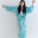 Arden Cho Instagram - Current mood.. 요즘 기분 🤗 Happy Saturday my loves! ⁣⁣⁣ Photographer 조승현 @calm__lake ⁣⁣⁣ Makeup 허재인 @makeup_jaein⁣⁣⁣ Hair 이호진 @h_oji_n ⁣⁣⁣ Stylist 도레미 @doremi_90 ⁣⁣⁣ ⁣⁣⁣