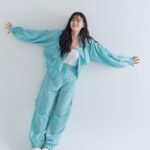 Arden Cho Instagram - Current mood.. 요즘 기분 🤗 Happy Saturday my loves! ⁣⁣⁣ Photographer 조승현 @calm__lake ⁣⁣⁣ Makeup 허재인 @makeup_jaein⁣⁣⁣ Hair 이호진 @h_oji_n ⁣⁣⁣ Stylist 도레미 @doremi_90 ⁣⁣⁣ ⁣⁣⁣