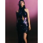 Arden Cho Instagram - They say it’s not the dress you wear… but it sure does make the character you play! ⁣ ⁣ Who’s your vibe? Styled by @benjaminholtrop who was inspired by Modern Royalty Kpop & the Classic beauty Anna May Wong⁣ ⁣ Glam styling team crushing the assignment⁣ Hair @dereksyuen⁣ Make up @kathyjeung⁣ Styling assistant @emilykejohnson⁣ Photographer @jeremychohphoto⁣ For @TimidMag⁣