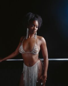 Ari Lennox Instagram - Happy Birthday beautiful baby 😋