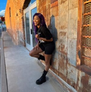 Ariane Nicole Andrew Instagram - Az and sunsets 🌅