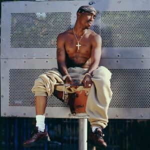 Ariane Nicole Andrew Instagram - “They say the blacker the berry, the sweeter the juice/ I say the darker the flesh, then the deeper the roots.” Tupac