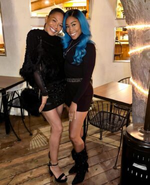 Ariane Nicole Andrew Instagram - Since I like to rock the beat of my own drum, even though yesterday was Mother’s Day, wishing my mom a happy mommy’s day.

To my fire ass mom who always makes me laugh and inspires me to the fullest @tammy_aqua_hs. I love you to the moon and back!

Ps. Shout out to all the moms out there, dad’s who are moms, and people who no longer have their mom’s here on this earth. Remember that you are love and appreciated 🫶🏾