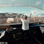 Armin van Buuren Instagram - Incredible energy with @arminvanbuuren at the Crystal Garden stage.