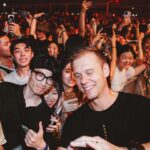 Armin van Buuren Instagram - Quick stop in Hong Kong for @creamfieldshk 🇭🇰 Had so much fun and met so many amazing fans 🙌 Thank you all for coming to the show! Now on my way to Thailand ✈️