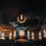 Armin van Buuren Instagram - Thank you @ultraaustralia 🤯🇦🇺 This has been one for the books 👊🏻 Now back on the road - Who’s joining me in Hong Kong for @creamfieldshk today? 🔥
