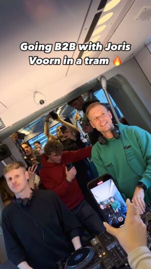 Armin van Buuren Instagram - Not my usual Monday doing a B2B with @jorisvoorn on the A State of Tram 😂🔥 This was so much fun to do!
