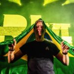 Armin van Buuren Instagram - Brazil 🇧🇷 After many years, I’m finally back at @tomorrowlandbrasil 👊 I’ve seen so many of you asking me to play the festival again, and now I’m thrilled to announce that I’m back this year! See you in October 🔥