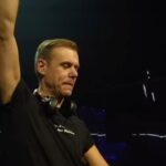 Armin van Buuren Instagram - Just a few more days till we celebrate @asotlive 🔥 Are you ready? Here’s a little throwback to my classic set of last year! So ready for Rotterdam 👊