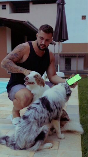 Arthur Picoli Instagram - Agora é a sua vez de me contar, você já sabia que o PagBank @pagseguro agora tem cartão de crédito onde você mesmo escolhe o limite? Isso mesmo, é só fazer uma reserva do valor que deseja ter como limite na conta rendeira. Eu já garanti o meu cartão e o limite entra aqui pra mim na hora. Super rápido!

Ah, e tem mais! Esse cartão permite que você faça as suas compras online e parceladas, através do cartão virtual, enquanto não chega o seu cartão físico.

Você que ainda não tem o seu cartão de crédito PagBank @pagseguro , não perca tempo, bora baixar o app, abrir sua conta e pedir já o seu!