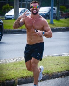 Arthur Picoli Instagram - Corridinha de ontem 🏃❤️ #tbt