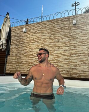 Arthur Picoli Instagram - Live is life ❤️🔥