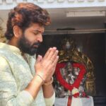 Arun Vijay Instagram - அனைவருக்கும் என் இனிய தமிழ் புத்தாண்டு நல்வாழ்த்துக்கள்!! ❤️ கடவுளின் நல்லாசியுடன் இவ்வருடம் எல்லோருக்கும் சிறப்பானதாக அமையட்டும்.🙏🏽