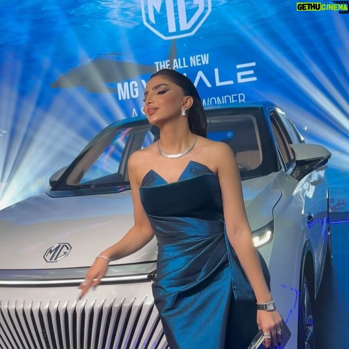 Asawer Ezzat Instagram - موجة من الروعة MG WHALE الجديدة كليا حفل اطلاق سيارة MG 2024 . . Dress @yona.iq @nourfathallah تصوير المبدع @moaml.ha