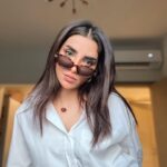 Asawer Ezzat Instagram - - وأنت إيه موهبتك؟ - بَعرف اضحك وأنا زعلان ✨. قلادتي الجميله من @arkan.officialstore