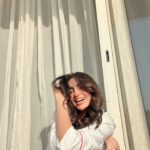 Asawer Ezzat Instagram - ‏يابَخت الي مبياخدِش كُل حاجة على اعصابهُ .