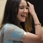 Ashi Singh Instagram - Just a post adoring my candid moments 🦋 . #AshiSingh #Karan’sMarriage #Candid
