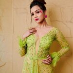Ashi Singh Instagram - 🍀 . Stylist- @purvabansal5 Photographer - @mirajverma_photography Makeup & Hair - @makeoverbysejalthakkar Outfit by - @deeveecouture X @devampandey Jewellery- @nihiraa_india Location - @theresortmumbai Team - @greenlight__media Which is your favourite ?