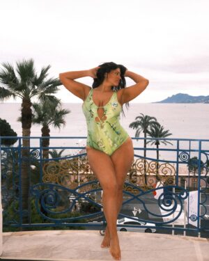 Ashley Graham Instagram - tan by @sttropeztan