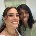 Ashley Graham Instagram - Filming #SideHustlers was such a fun and empowering experience, from working with @emmagrede to meeting our incredible Hustlers. Motivation and ideas were flowing like crazy on set! I’ve created a playlist on @Spotify featuring some songs that were playing throughout filming, along with others that really exude that Boss 👏🏼Girl 👏🏼energy👏🏼. Listen to my playlist and watch all of Season 1 for FREE via the link in my bio!