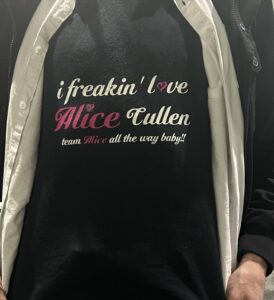 Ashley Greene Instagram - Huge thank you for everyone who came out to see me and the Cullen fam in Liverpool! I am eternally grateful @comicconlpool thanks for having us! #twilight #family