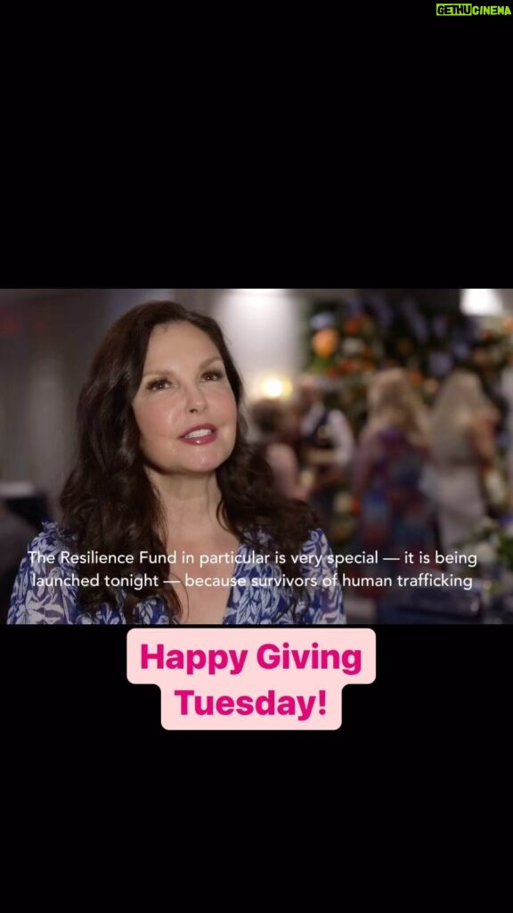 Ashley Judd Instagram - This #givingtuesday, I’m excited to tell you all about the Resilience Fund. The Resilience Fund gives human trafficking survivors dignity and trust by providing them a cash fund every month. This gives survivors something they did not have when they were being trafficked, which is control over their finances and the space and time to heal from the trauma they’ve experienced. Equally, they do not have to perform their trauma for others to be considered eligible for support. Their lived experience is enough. You can donate to @polarisproject at the link in my bio.