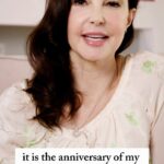 Ashley Judd Instagram - Today is the two year anniversary of my beloved mother’s death by suicide. The approach of 30 April has felt fast and reckless, (and highjacked by Harvey Weinstein’s rape conviction being overturned, frankly). I have wanted to slow down time, to think through how I wanted to care for and support myself today. And then the good David Kessler, grief expert, reached out to me and validated that the the anniversary ” is often very difficult, especially the days that precede it. That helped me feel known and seen. ****I want to share something Mom did before she died that epitomizes her both her motherly love and imagination: many years ago, she wrote me a birthday card to open after her death. I found it in our barn. I opened it this year (last year was too soon for me). It is simply extraordinary. She reminisces about how dear I was as a child, reminds me of how proud of me she is, encourages me to be “spiritually strong.” She closes her precious card, “Always, Mommy.” Today, and all days, yes. Yes. Always, Mommy.