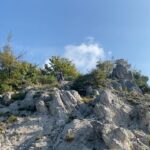 Ashley Park Instagram - ⛰️🤸🏻‍♀️🥾🧖🏻‍♀️ 🌳🧘🏻‍♀️🍄🌞🍴🌱🫀🩺🇮🇹 #TheRanchItaly health retreat is unlike any other experience, and I’m so happy that i got to share it with my parents on their first ever trip to Europe. Everything from the expertly guided hikes in the splendid Italian mountains, while challenging and replenishing my body with fitness classes, yoga, expert health analysis, special plant based meals, and rehabilitating unique spa and personalized massages at the legendary @palazzofiuggi… ❤️ @theranchmalibu