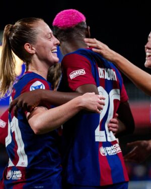 Asisat Oshoala Instagram - Football is an ART.  Enjoyed that one 😘#ChampionsLeagueNight #Alhamdulilah
