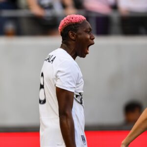 Asisat Oshoala Instagram - Bismillah 🤲🏾 @wearebayfc