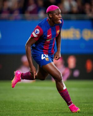 Asisat Oshoala Instagram - Football is an ART.  Enjoyed that one 😘#ChampionsLeagueNight #Alhamdulilah