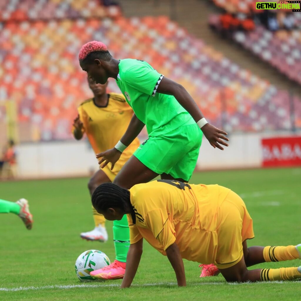 Asisat Oshoala Instagram - Alhamdulilah ….unto the next round 🙏🏾🙏🏾🇳🇬🇳🇬🇳🇬