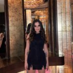 Aslı Bekiroğlu Instagram - Iyi ki dogdum 🖤