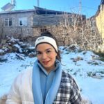 Aslı Bekiroğlu Instagram - Köyde @siustore.co güzeli ☃️