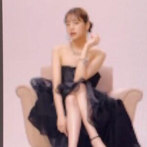 Asuka Kijima Instagram - 経営シミュレーションゲーム
『おねがい社長！』の3.5周年を記念して
ゲーム内キャラクターとして登場することになりました👔
‍
OL風からドレス姿まで、色々な衣装で
初の360度撮影にもチャレンジしています☺︎

是非みなさんダウンロードして、一緒に『逆襲』を楽しみましょう！
メイキングも公開されているので、よければそちらもチェックしてください✨

#PR #おねがい社長