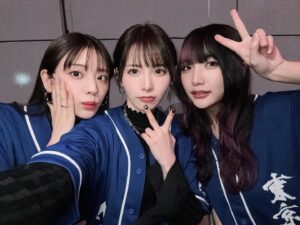 Asuka Kijima Instagram - APEX LEGENDS ASIA FESTIVAL 2024 WINTER
同じチームだったほのぴぃ、yunocyさん☺︎
練習の時からとーってもやりやすくてありがたかった…！
おかげでいい成績を残せました。
ふたりともありがとう🤍

#エペフェスアジア