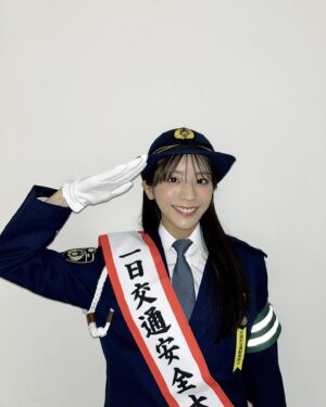 Asuka Kijima Instagram - ‍兵庫県警の一日交通安全大使に任命いただき
春の全国交通安全運動出発式に出席してきました。

大切な命を守るために
ひとりひとりが意識を高めて、
全ての人が安心・安全に暮らせるまちを作りましょう👮🏻
‍