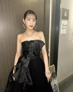 Asuka Kijima Instagram - 経営シミュレーションゲーム
『おねがい社長！』の3.5周年を記念して
ゲーム内キャラクターとして登場することになりました👔
‍
OL風からドレス姿まで、色々な衣装で
初の360度撮影にもチャレンジしています☺︎

是非みなさんダウンロードして、一緒に『逆襲』を楽しみましょう！
メイキングも公開されているので、よければそちらもチェックしてください✨

#PR #おねがい社長