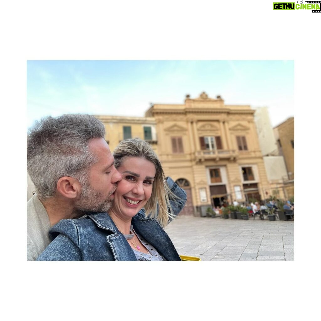 Atala Sarmiento Instagram - Así nos recibió Palermo 🥰 #quevivalavida #asísí #lavacación #ladolcevita #palermo #sicilia