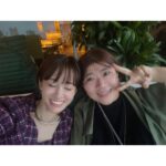 Atsuko Maeda Instagram - . ベトナム🇻🇳2日目の衣装 この日のためにしのぶがデザインしてくれた特別な一着。 皆さんに喜んでもらいたくてグループ時代以来のしのぶに作ってもらえたら嬉しいなと思い、提案させていただき夢が叶いました。 ありがとうぶーちゃん😌❤️ 幸せの大渋滞なベトナムでした。