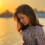 Avneet Kaur Instagram - 😍🌅 #candids