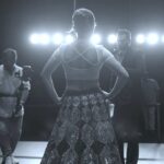 Avneet Kaur Instagram - The madness behind the magic you see ✨😅 #behindthescenes #timesfashionweek 🎥 @theshutterup__